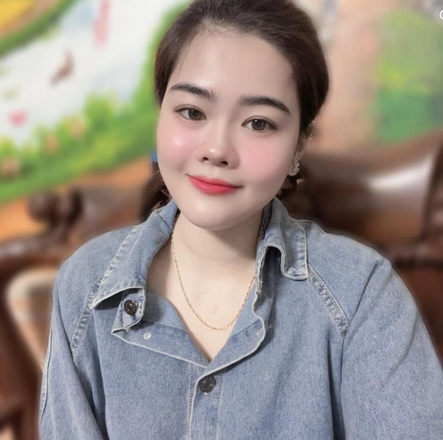 Khách hàng